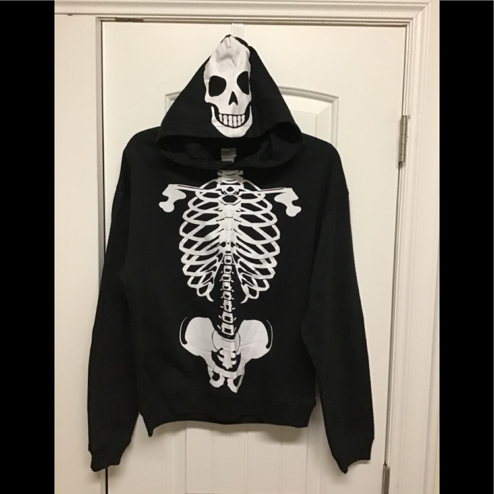 Freeze Skeleton Hooded Sweatshirt M